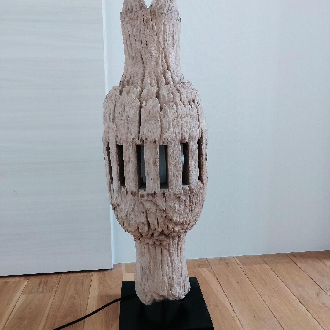 フロアスタンド　アート　車軸　木製　アフリカンアート