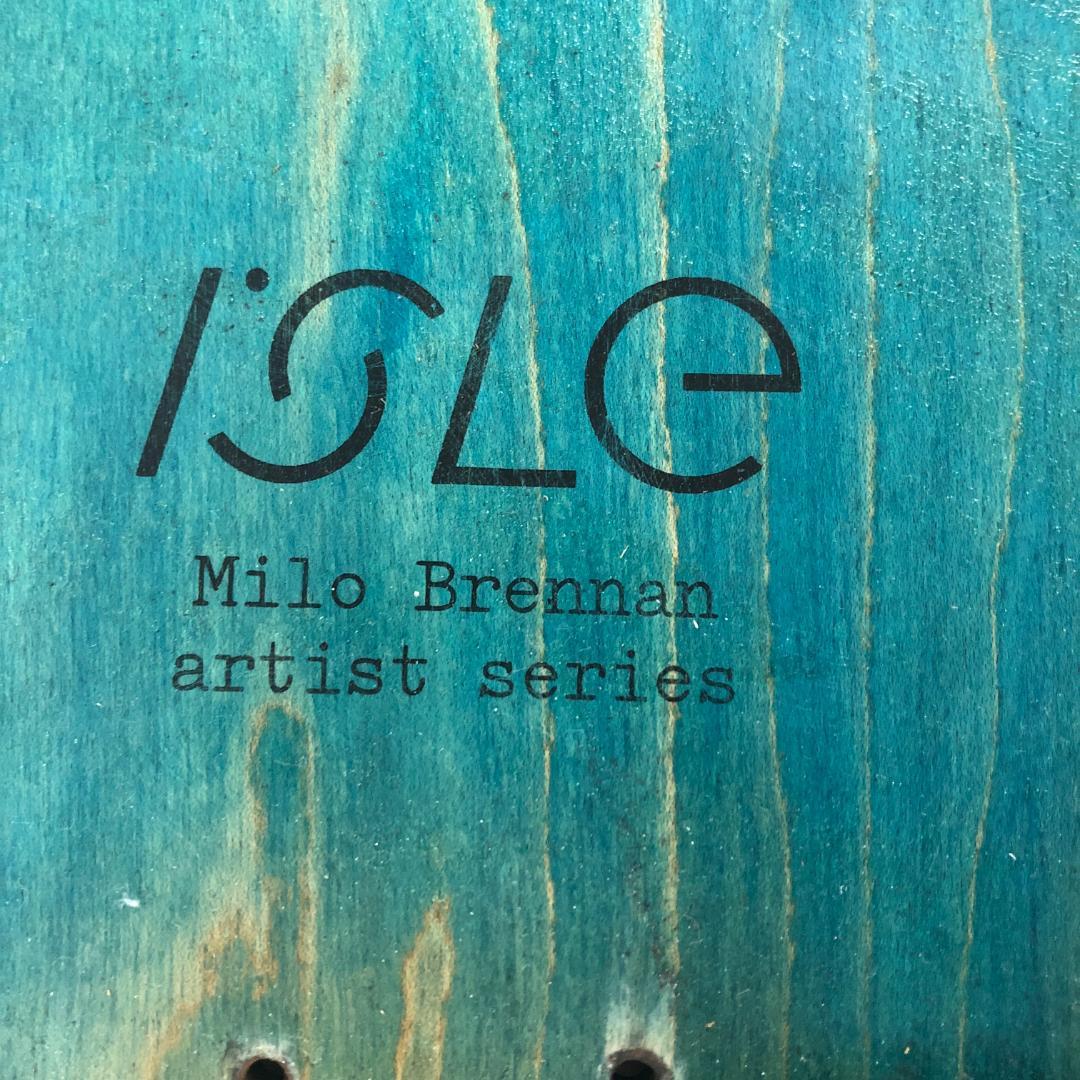 ISLE　スケートボード　板　デッキ　Milo Brennan　ブルー　K